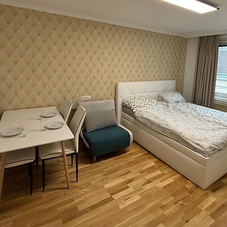 Exclusive Serviced Flat On Taborstrasse Wina Bagian luar foto